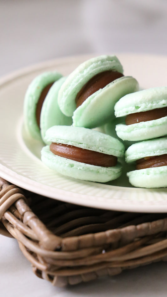 Franske Makroner – Salt Karamell (6 stk)